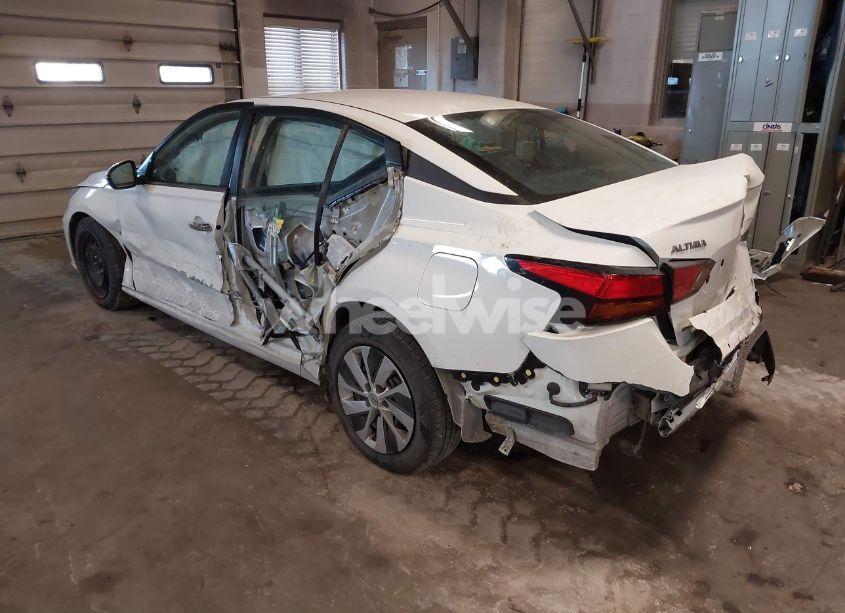 Photo 3 of 2023 Nissan Altima S FWD (VIN 1N4BL4BV4PN329402)