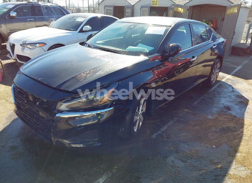 Photo 2 of 2023 Nissan Altima S FWD (VIN 1N4BL4BV4PN334566)