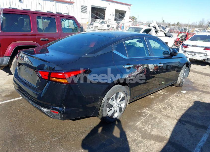 Photo 4 of 2023 Nissan Altima S FWD (VIN 1N4BL4BV4PN334566)