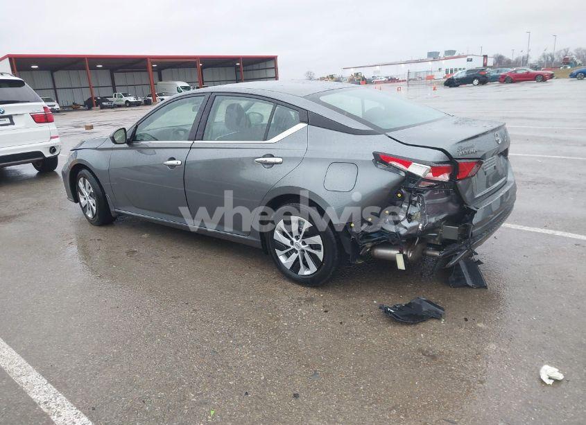 Photo 3 of 2023 Nissan Altima S FWD (VIN 1N4BL4BV4PN358690)