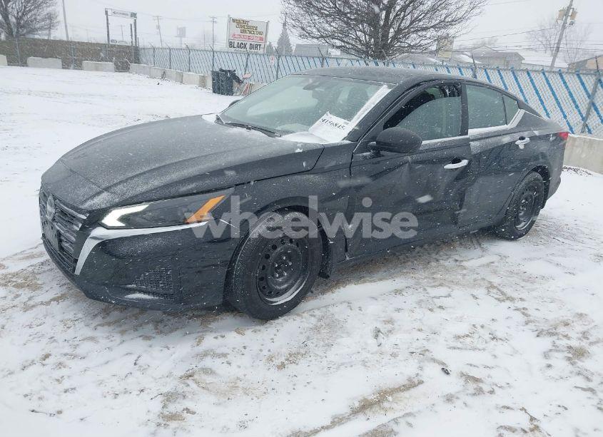 Photo 2 of 2024 Nissan Altima S FWD (VIN 1N4BL4BV4RN311985)