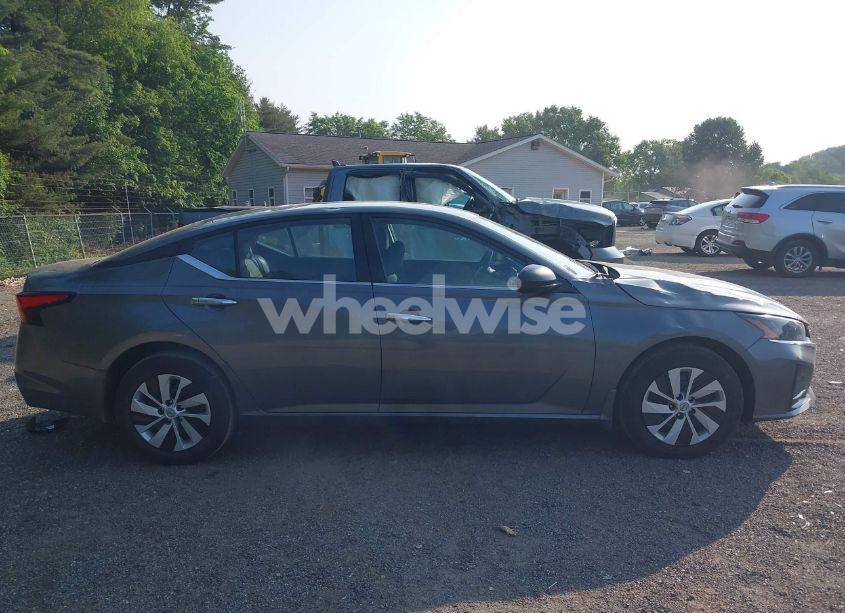 Photo 14 of 2024 Nissan Altima S FWD (VIN 1N4BL4BV4RN437439)