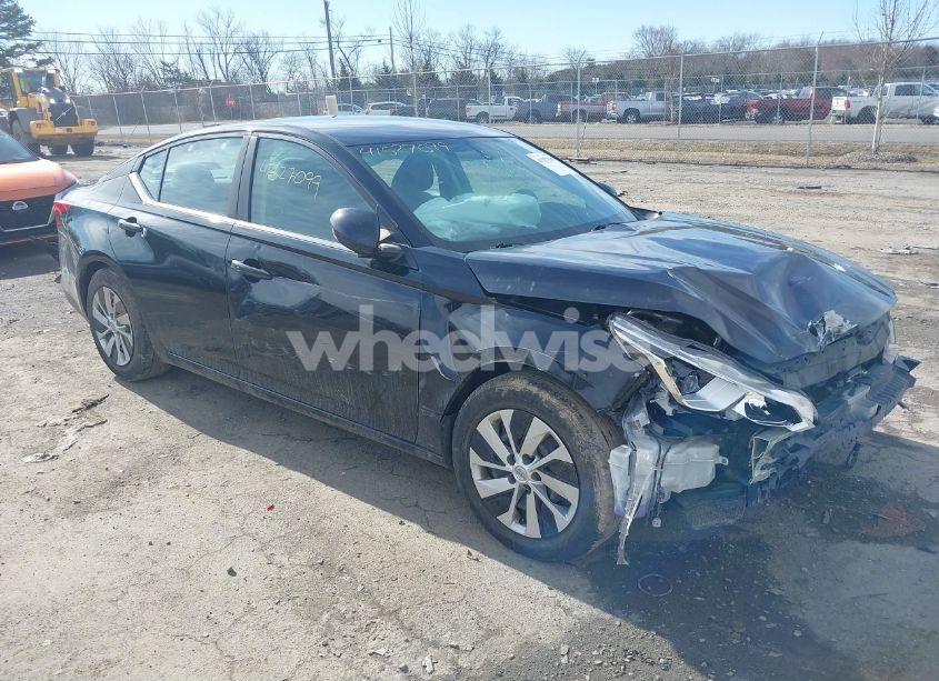 2019 Nissan Altima 2.5 S (VIN 1N4BL4BV5KC115197) main photo