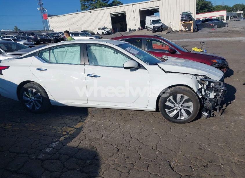 Photo 12 of 2019 Nissan Altima 2.5 S (VIN 1N4BL4BV5KN322189)