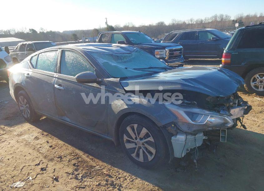2019 Nissan Altima 2.5 S (VIN 1N4BL4BV5KN323102) main photo