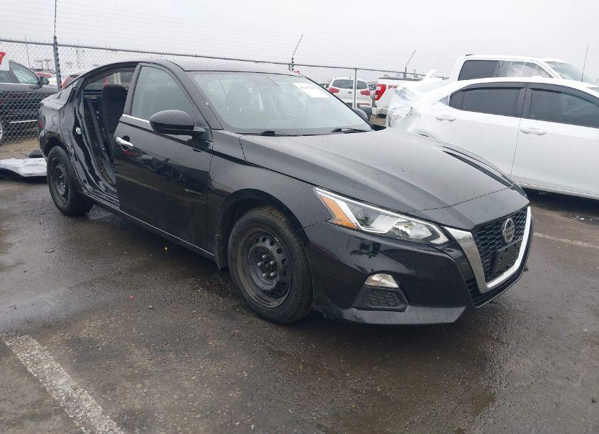 2019 Nissan Altima 2.5 S (VIN 1N4BL4BV5KN325710) main photo