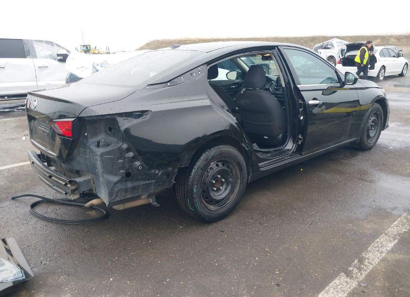 Photo 4 of 2019 Nissan Altima 2.5 S (VIN 1N4BL4BV5KN325710)