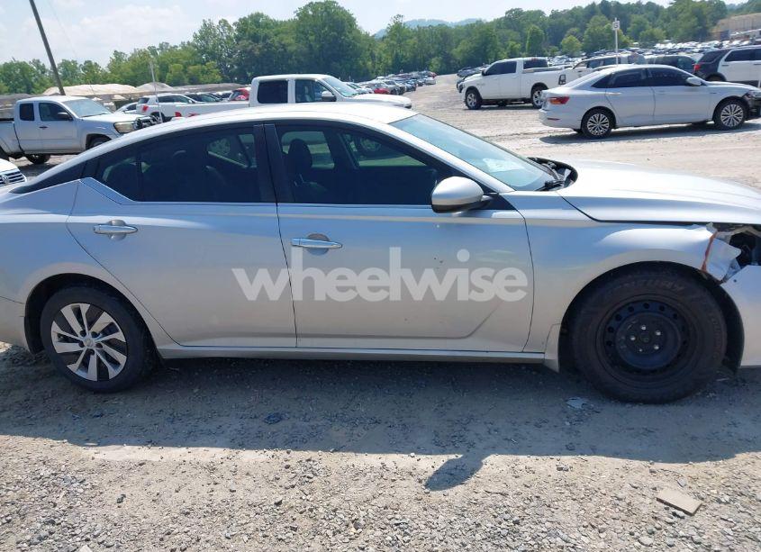 Photo 13 of 2020 Nissan Altima S FWD (VIN 1N4BL4BV5LC112818)