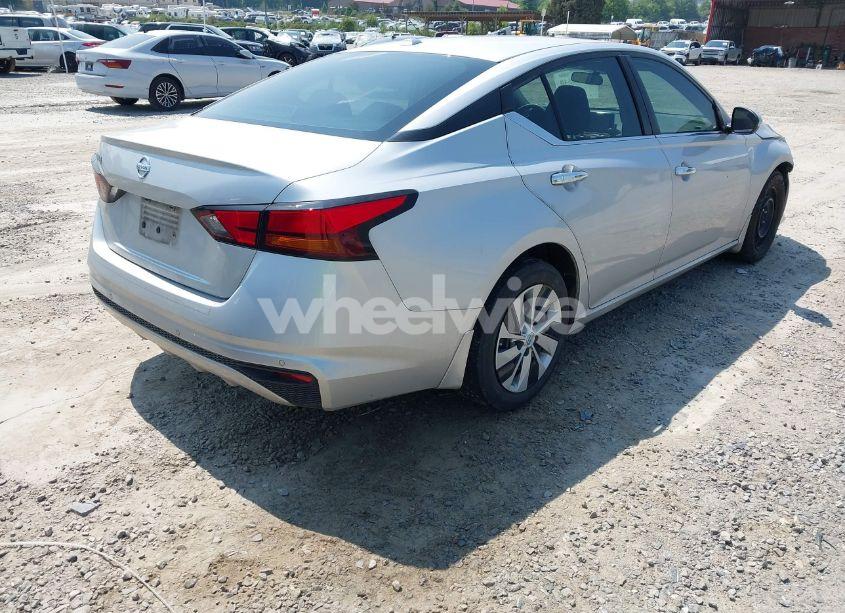 Photo 4 of 2020 Nissan Altima S FWD (VIN 1N4BL4BV5LC112818)