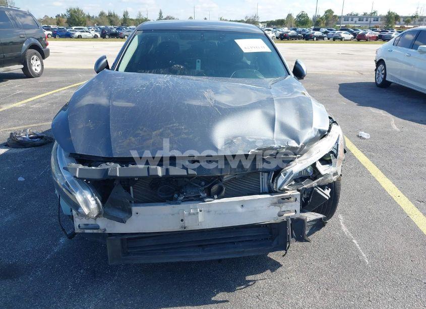 Photo 6 of 2020 Nissan Altima S FWD (VIN 1N4BL4BV5LC119445)