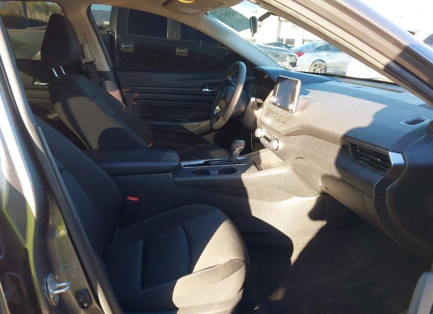 Photo 5 of 2020 Nissan Altima S FWD (VIN 1N4BL4BV5LC161016)