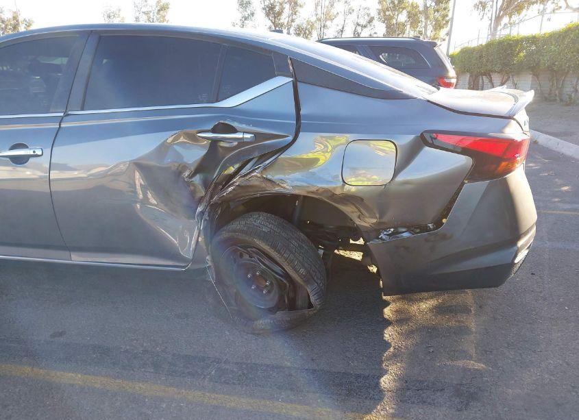 Photo 6 of 2020 Nissan Altima S FWD (VIN 1N4BL4BV5LC161016)