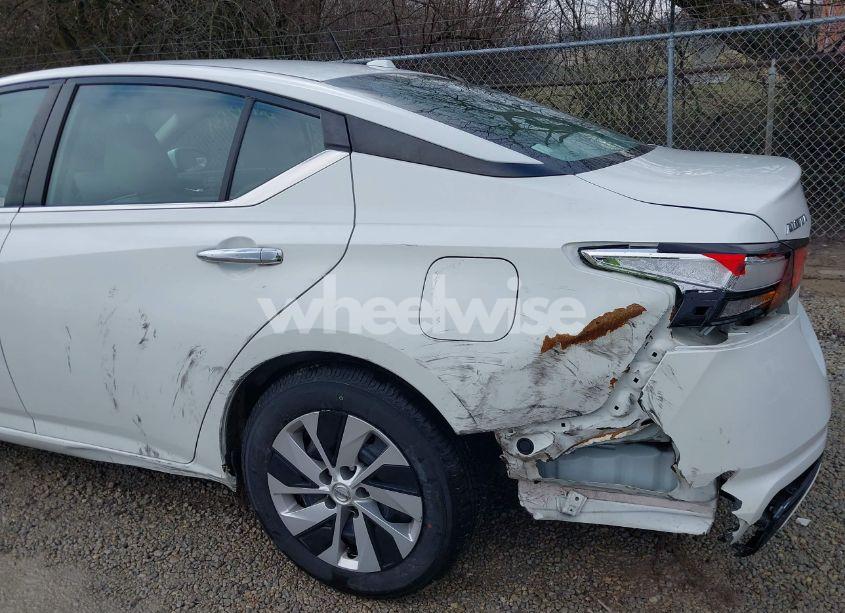 Photo 6 of 2020 Nissan Altima S FWD (VIN 1N4BL4BV5LC161856)