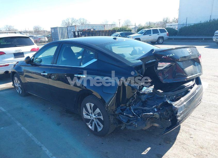 Photo 3 of 2020 Nissan Altima S FWD (VIN 1N4BL4BV5LC175000)