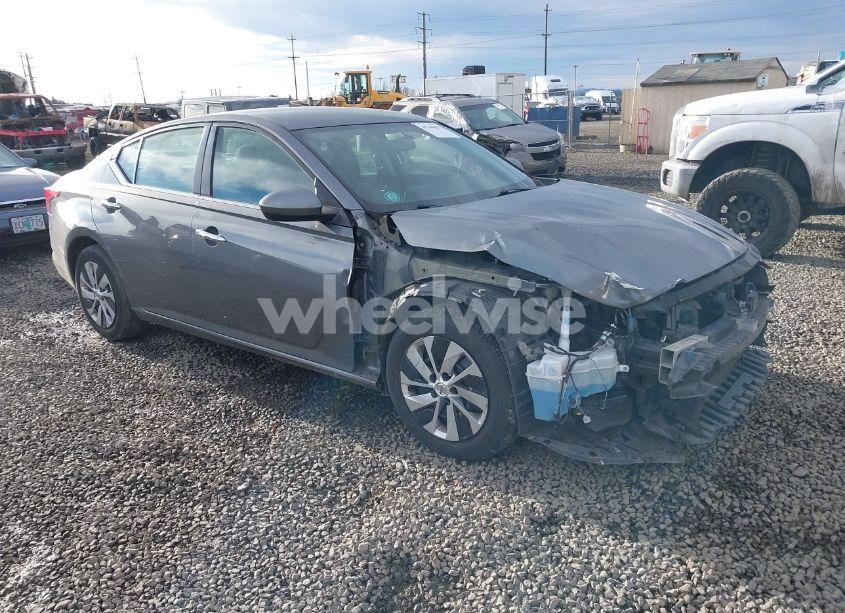 2020 Nissan Altima S FWD (VIN 1N4BL4BV5LC199605) main photo