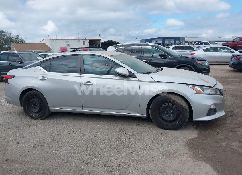 Photo 13 of 2020 Nissan Altima S FWD (VIN 1N4BL4BV5LC228052)