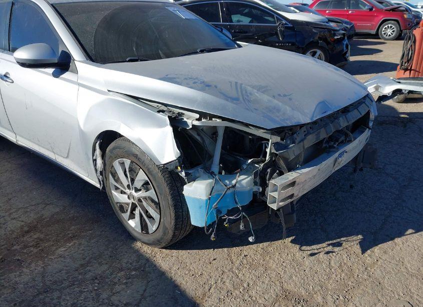 Photo 6 of 2020 Nissan Altima S FWD (VIN 1N4BL4BV5LC240234)