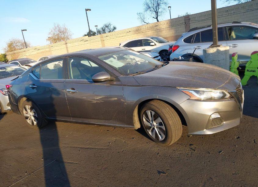 Photo 13 of 2020 Nissan Altima S FWD (VIN 1N4BL4BV5LC245210)
