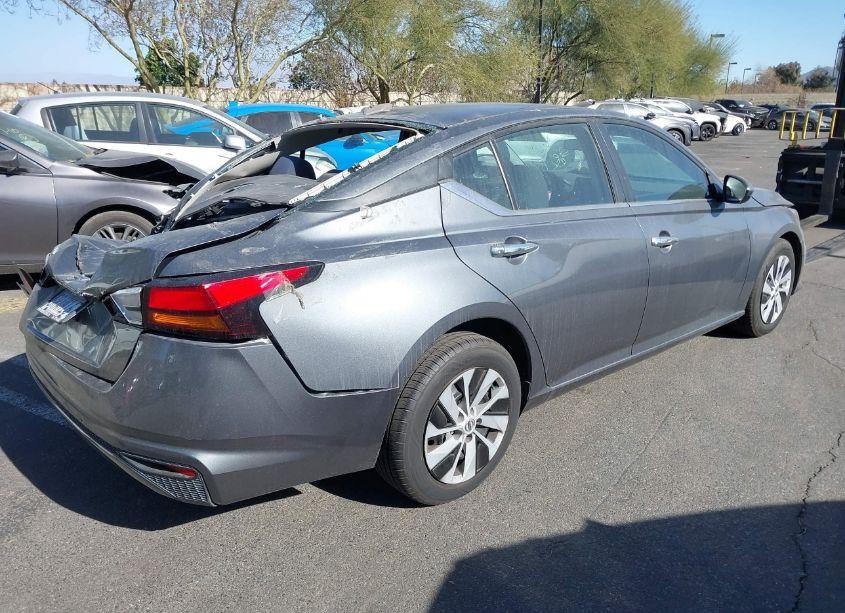 Photo 4 of 2020 Nissan Altima S FWD (VIN 1N4BL4BV5LC245210)