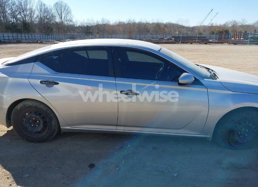Photo 13 of 2020 Nissan Altima S FWD (VIN 1N4BL4BV5LC245983)