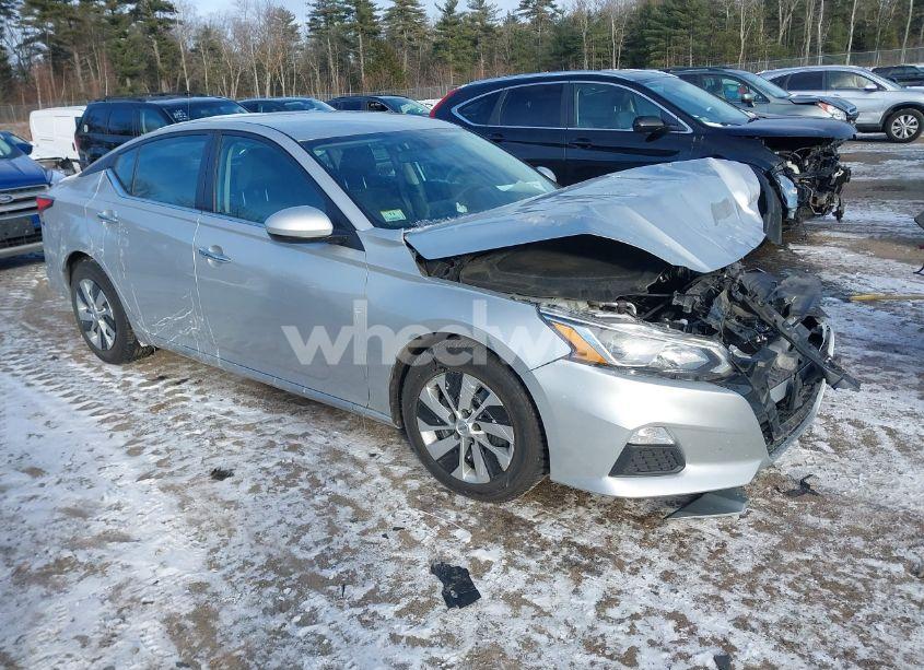 2020 Nissan Altima S FWD (VIN 1N4BL4BV5LC251668) main photo