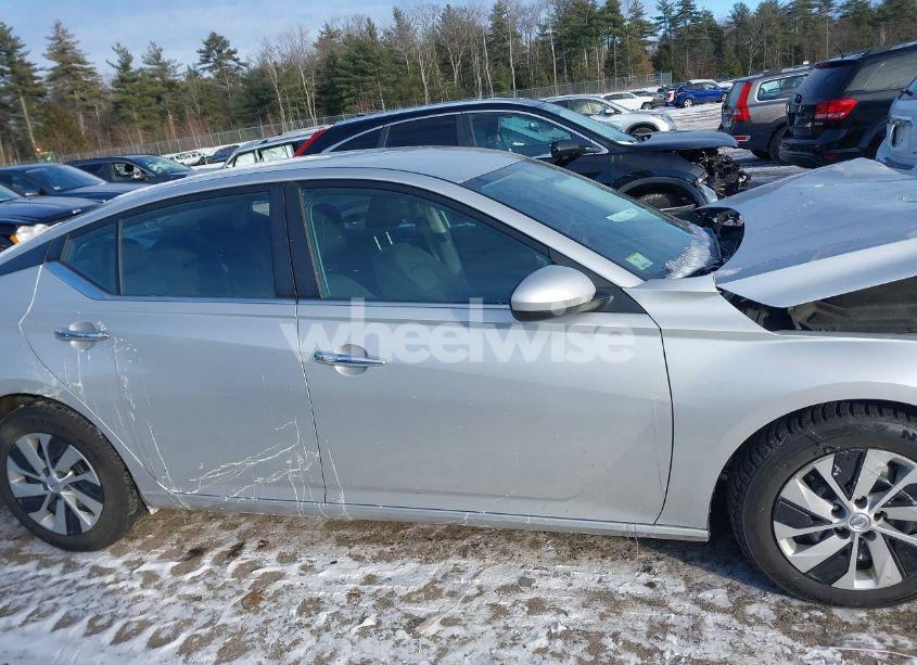 Photo 13 of 2020 Nissan Altima S FWD (VIN 1N4BL4BV5LC251668)