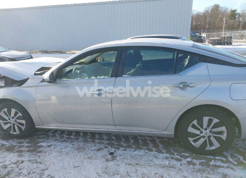 Photo 14 of 2020 Nissan Altima S FWD (VIN 1N4BL4BV5LC251668)
