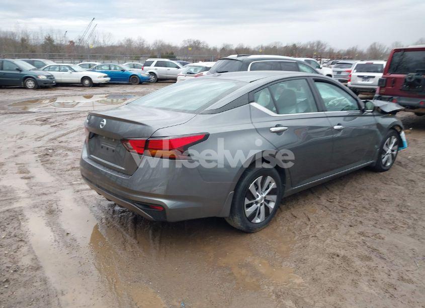 Photo 4 of 2020 Nissan Altima S FWD (VIN 1N4BL4BV5LC259012)