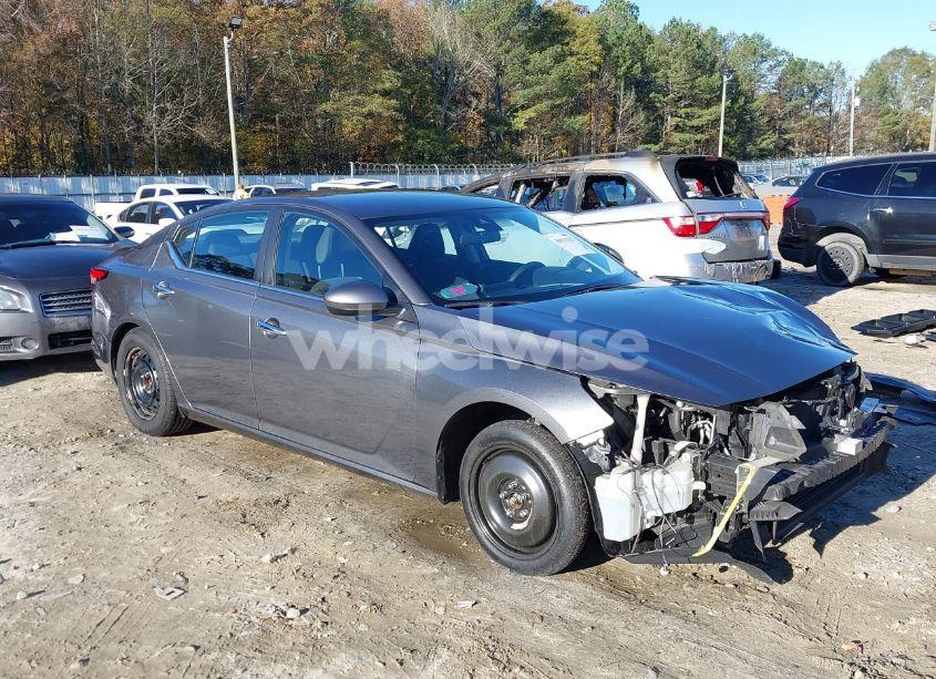 2022 Nissan Altima S FWD (VIN 1N4BL4BV5NN351227) main photo