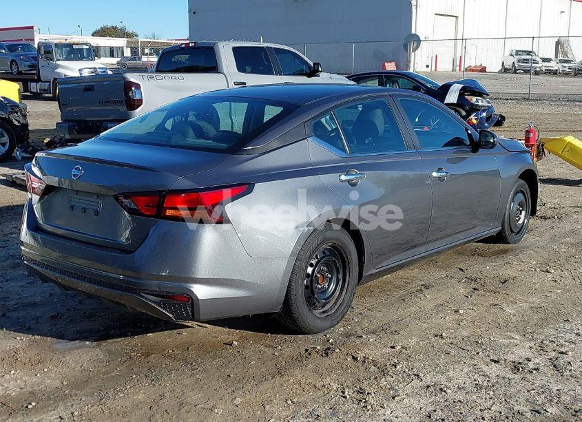 Photo 4 of 2022 Nissan Altima S FWD (VIN 1N4BL4BV5NN351227)