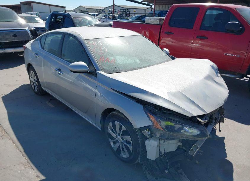2022 Nissan Altima S FWD (VIN 1N4BL4BV5NN391842) main photo