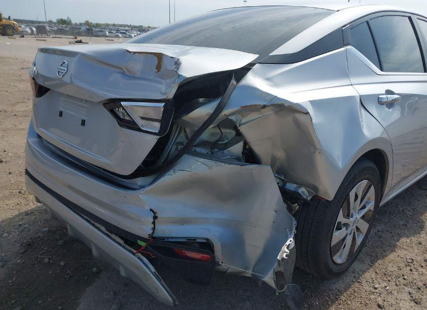 Photo 6 of 2022 Nissan Altima S FWD (VIN 1N4BL4BV5NN403083)