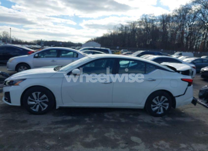 Photo 14 of 2023 Nissan Altima S FWD (VIN 1N4BL4BV5PN382108)