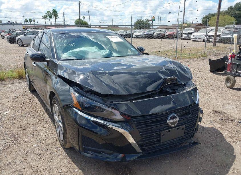 2023 Nissan Altima S FWD (VIN 1N4BL4BV5PN421148) main photo