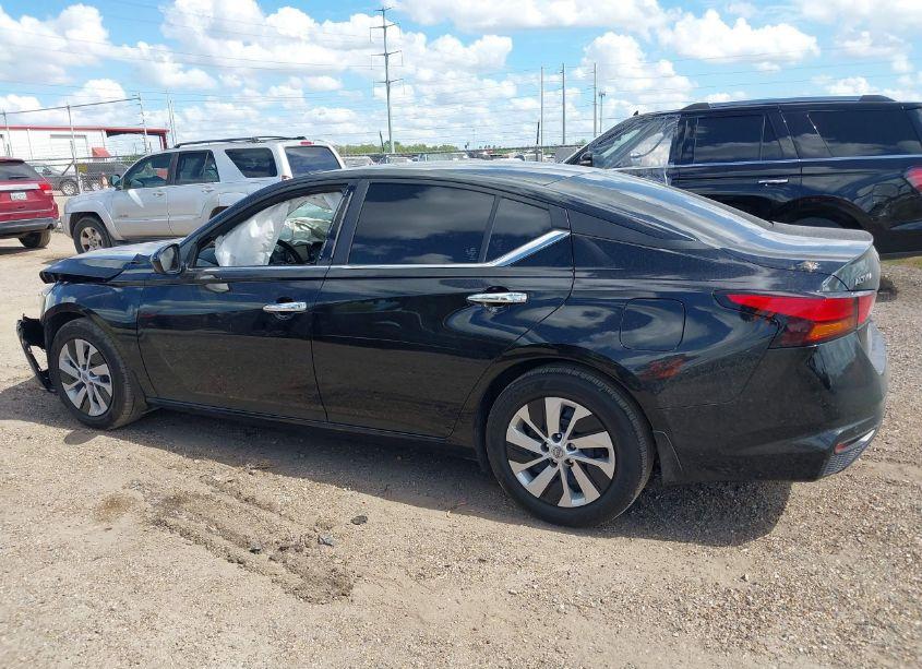 Photo 14 of 2023 Nissan Altima S FWD (VIN 1N4BL4BV5PN421148)