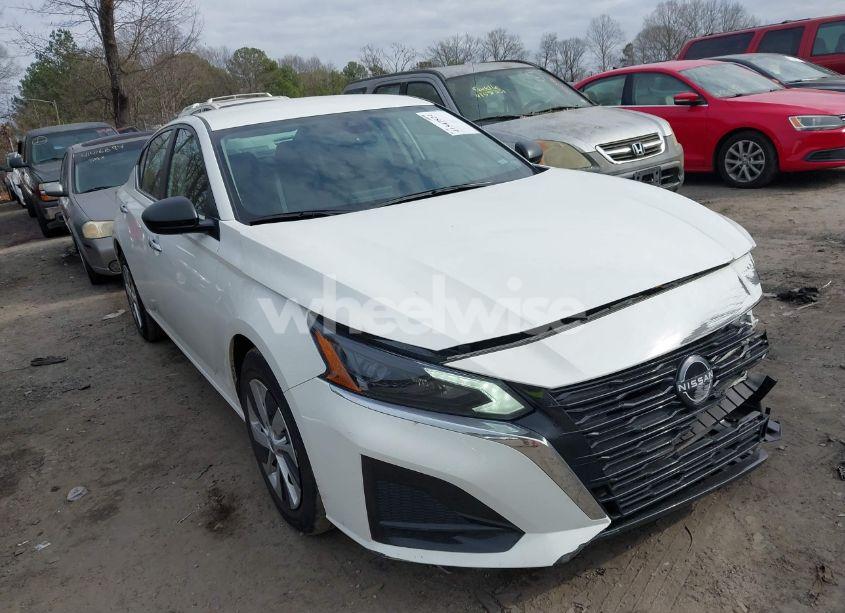 2024 Nissan Altima S FWD (VIN 1N4BL4BV5RN379034) main photo