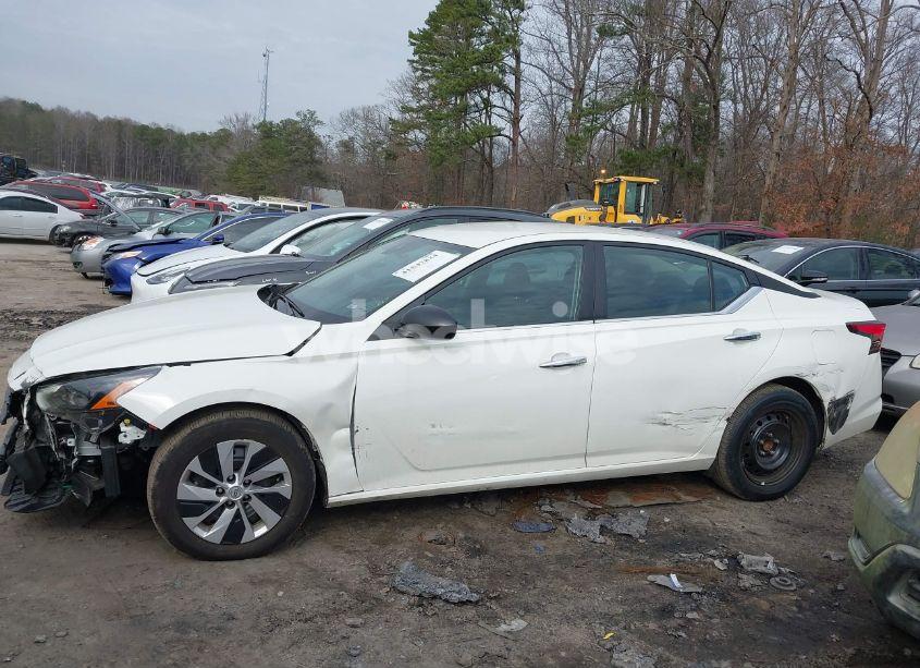 Photo 14 of 2024 Nissan Altima S FWD (VIN 1N4BL4BV5RN379034)
