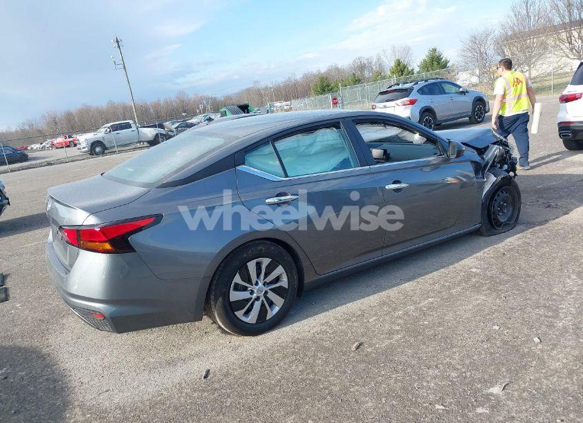 Photo 4 of 2024 Nissan Altima S FWD (VIN 1N4BL4BV5RN388848)