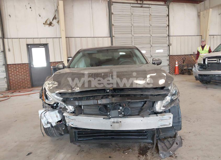 Photo 12 of 2019 Nissan Altima 2.5 S (VIN 1N4BL4BV6KC143915)