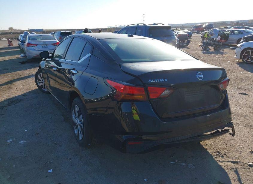 Photo 3 of 2019 Nissan Altima 2.5 S (VIN 1N4BL4BV6KC162237)