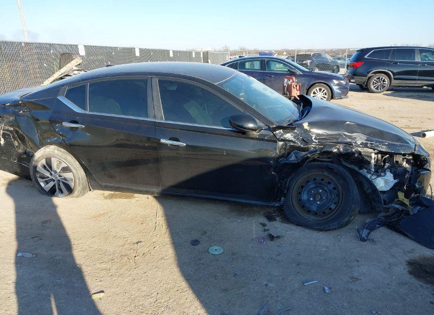 Photo 6 of 2019 Nissan Altima 2.5 S (VIN 1N4BL4BV6KC162237)