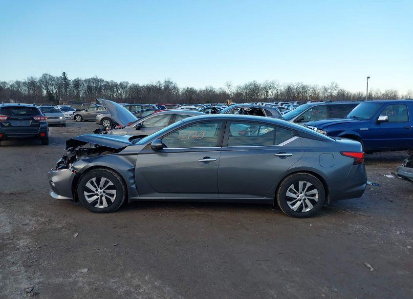 Photo 14 of 2019 Nissan Altima 2.5 S (VIN 1N4BL4BV6KC256182)