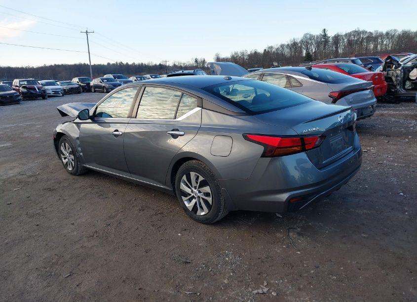 Photo 3 of 2019 Nissan Altima 2.5 S (VIN 1N4BL4BV6KC256182)