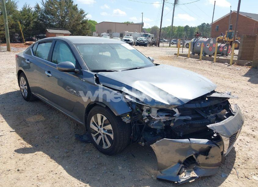 2020 Nissan Altima S FWD (VIN 1N4BL4BV6LC102508) main photo