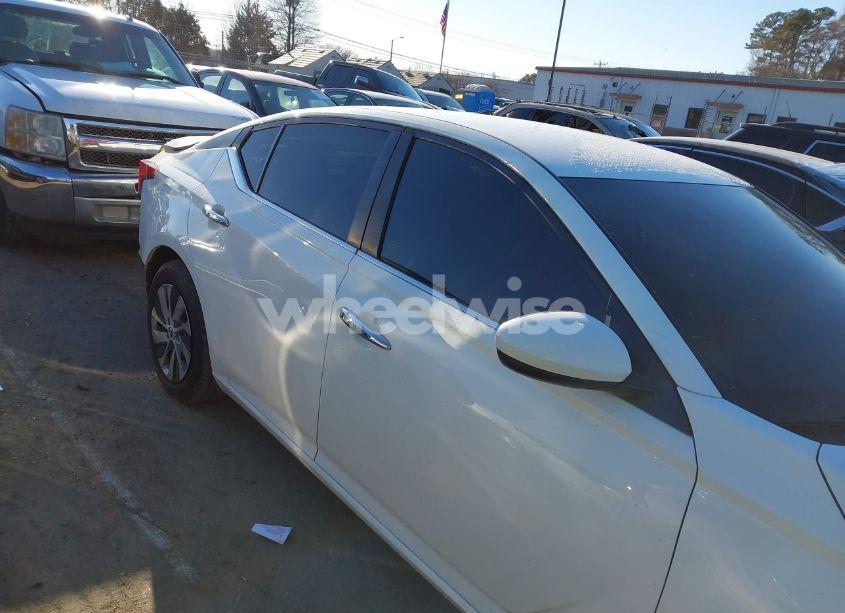 Photo 13 of 2020 Nissan Altima S FWD (VIN 1N4BL4BV6LC128820)