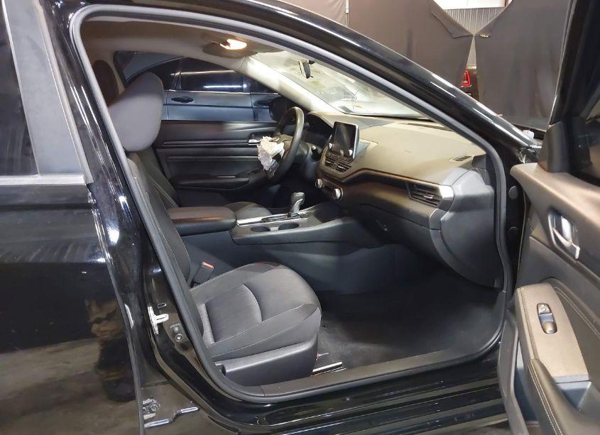 Photo 5 of 2020 Nissan Altima S FWD (VIN 1N4BL4BV6LC159193)