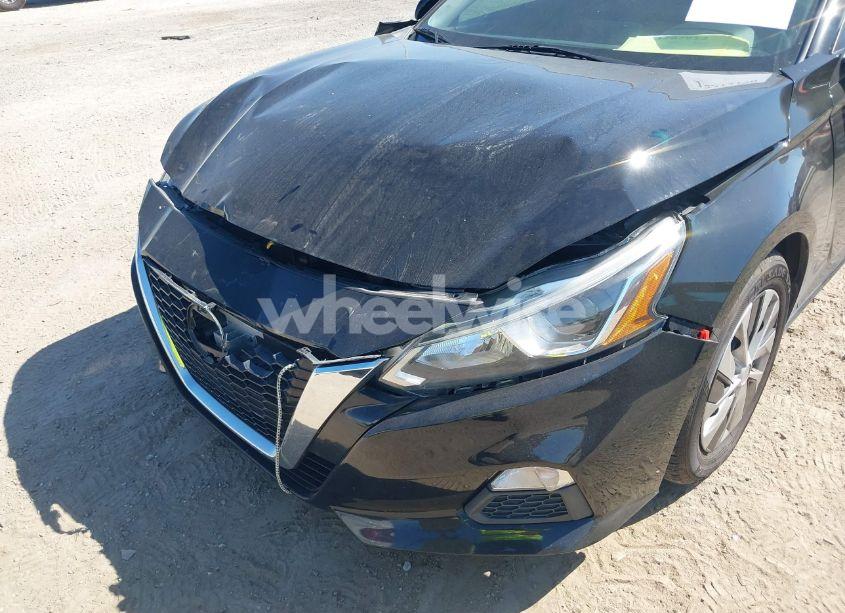 Photo 6 of 2020 Nissan Altima S FWD (VIN 1N4BL4BV6LC184384)