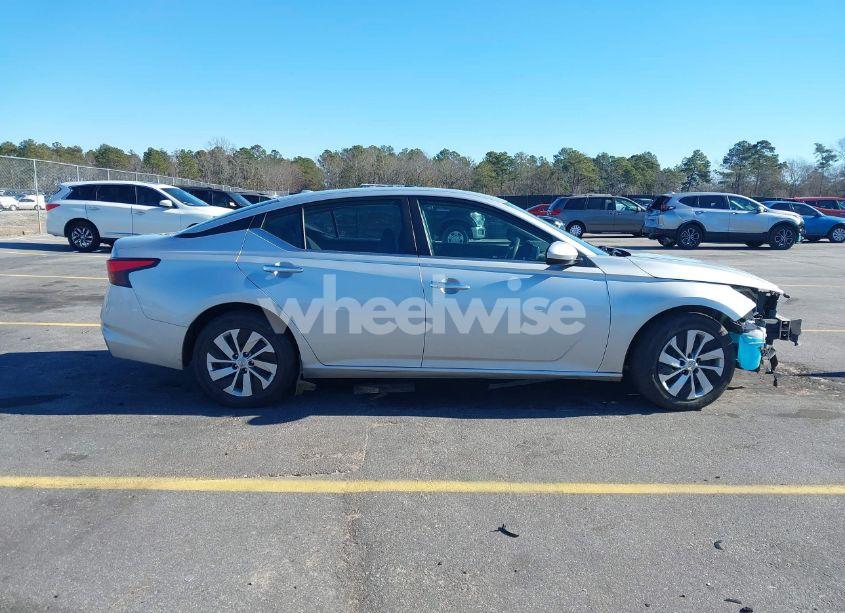 Photo 13 of 2020 Nissan Altima S FWD (VIN 1N4BL4BV6LC193781)