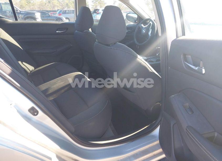 Photo 8 of 2020 Nissan Altima S FWD (VIN 1N4BL4BV6LC193781)