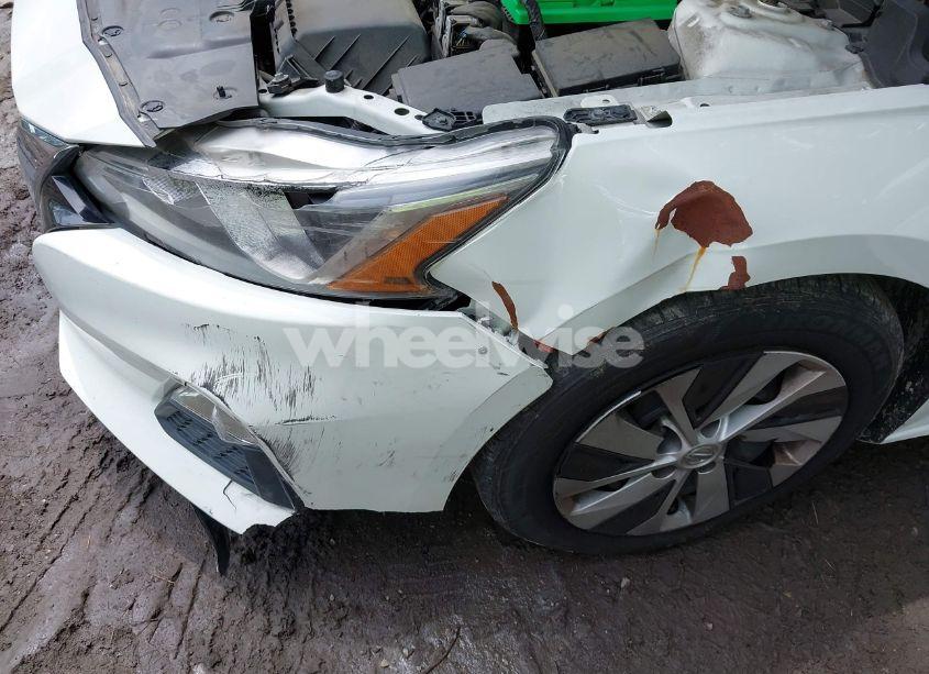 Photo 6 of 2020 Nissan Altima S FWD (VIN 1N4BL4BV6LC193828)